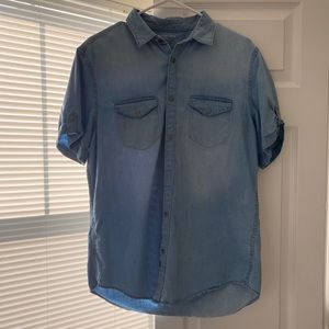❤️‍🩹SOLD❤️‍🩹 Calvin Klein Denim Chambray Shirt